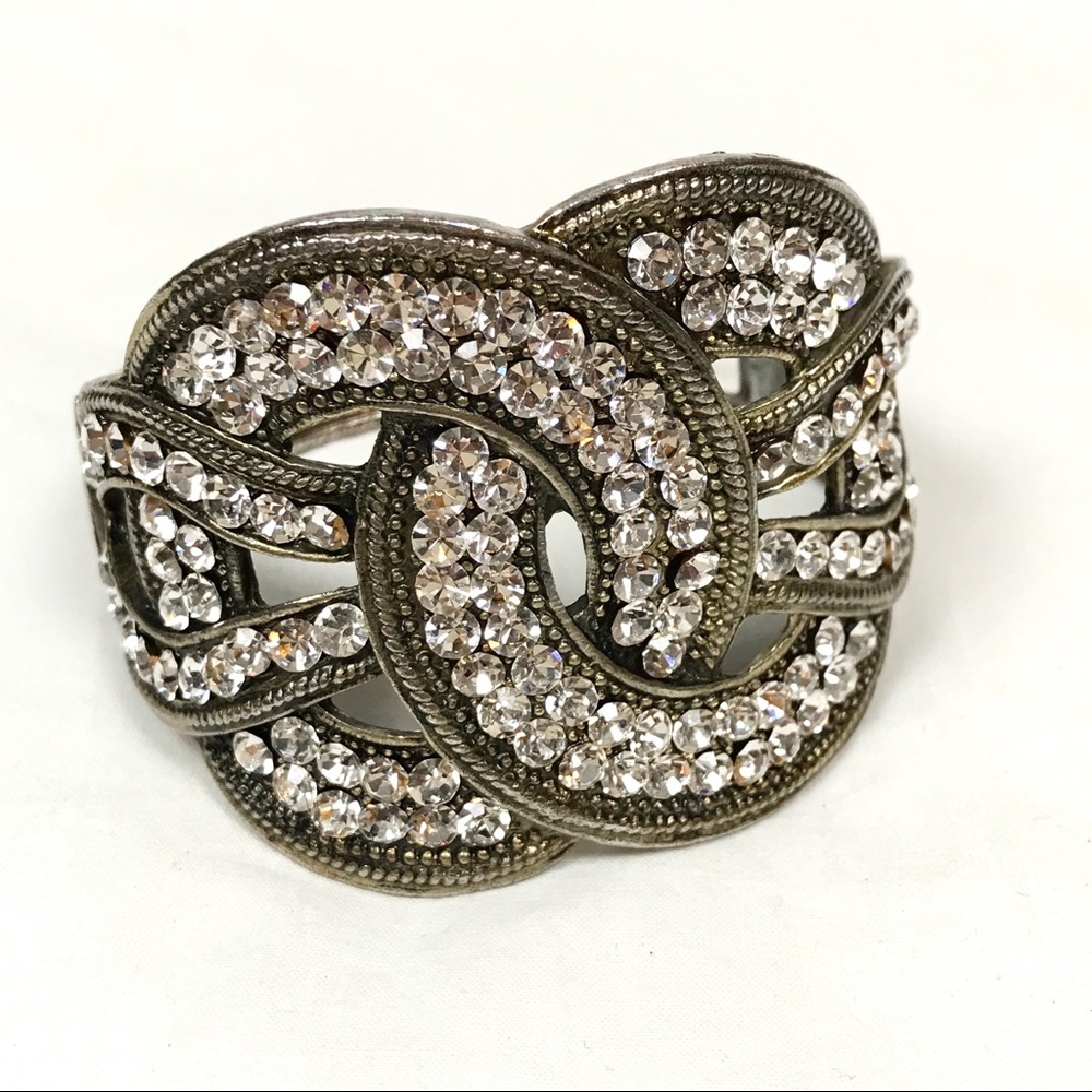 Vintage Rhinestone Knot Gold Tone Hinge Bracelet!
